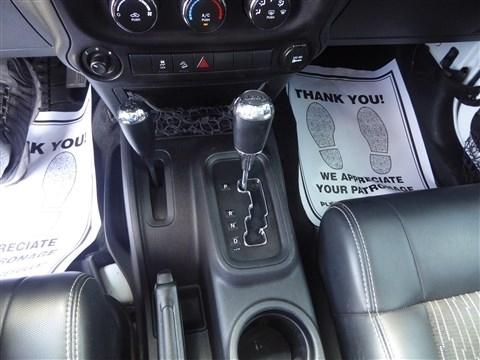 Jeep Wrangler Unlimited 4WD 4dr Freedom Edition 2012