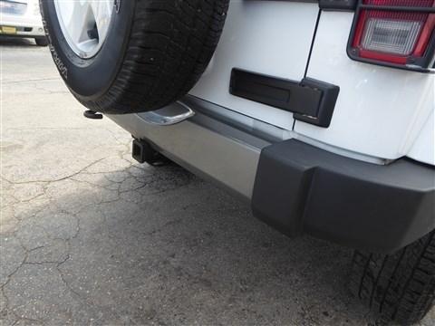 Jeep Wrangler Unlimited 4WD 4dr Freedom Edition 2012