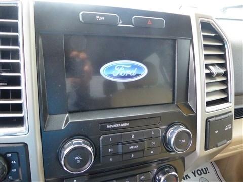 Ford F-150 4WD SuperCrew 145" XLT 2016