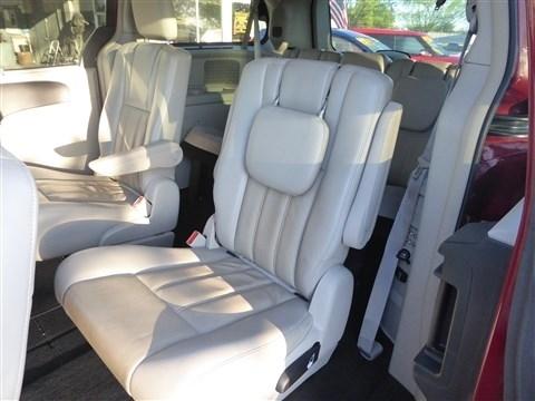 Chrysler Town & Country 4dr Wgn Touring-L 2012