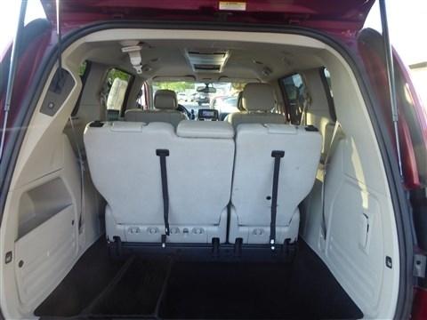 Chrysler Town & Country 4dr Wgn Touring-L 2012