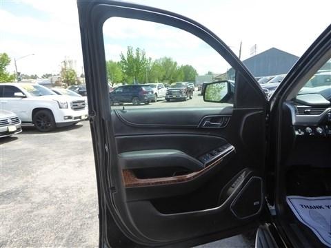 Chevrolet Suburban 4WD 4dr 1500 LTZ 2016