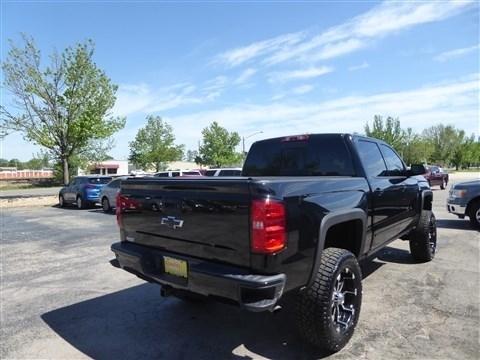 Chevrolet Silverado 1500 4WD Crew Cab 143.5" LT w/2LT 2017