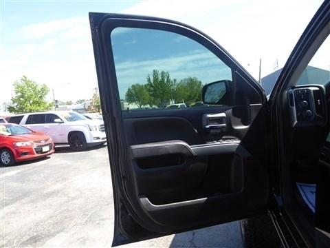 Chevrolet Silverado 1500 4WD Crew Cab 143.5" LT w/2LT 2017
