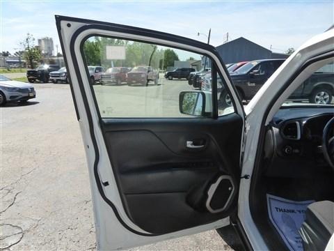 Jeep Renegade 4WD 4dr 75th Anniversary 2016