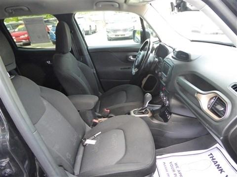 Jeep Renegade FWD 4dr Latitude 2015