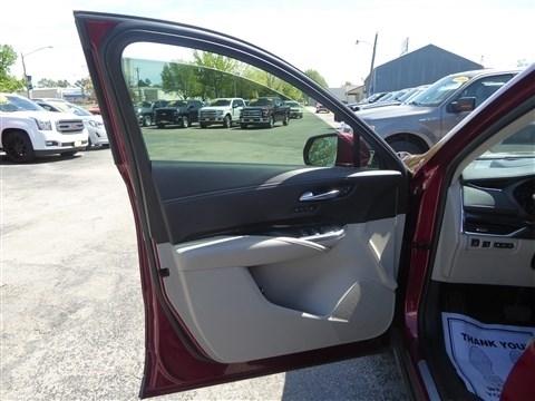 Cadillac XT4 FWD 4dr Premium Luxury 2019