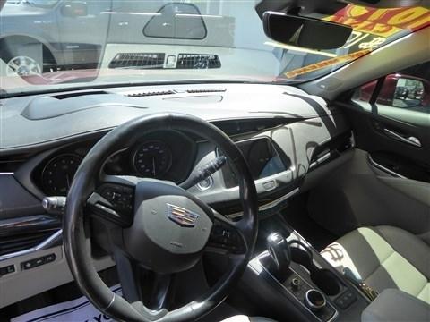 Cadillac XT4 FWD 4dr Premium Luxury 2019