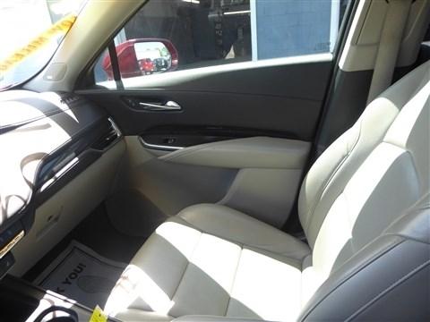 Cadillac XT4 FWD 4dr Premium Luxury 2019