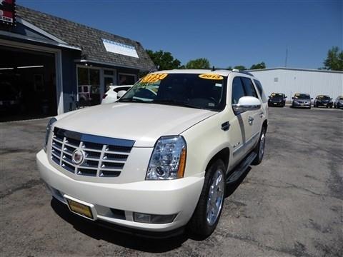 Cadillac Escalade AWD 4dr Luxury 2013