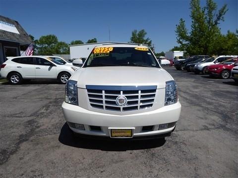 Cadillac Escalade AWD 4dr Luxury 2013