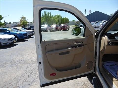 Cadillac Escalade AWD 4dr Luxury 2013