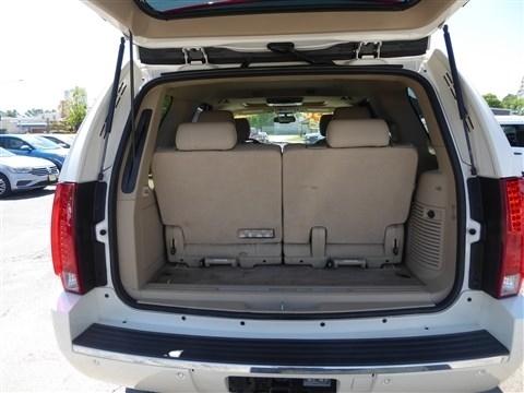 Cadillac Escalade AWD 4dr Luxury 2013