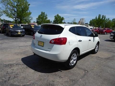 Nissan Rogue FWD 4dr S 2010