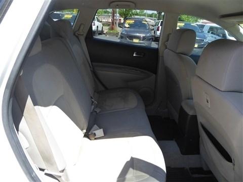 Nissan Rogue FWD 4dr S 2010
