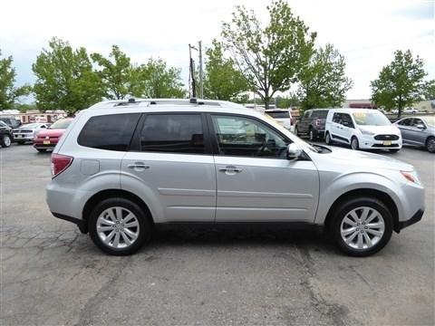 Subaru Forester 4dr Auto 2.5X Touring 2011