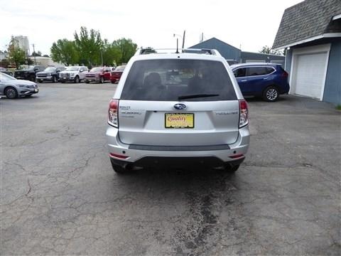 Subaru Forester 4dr Auto 2.5X Touring 2011