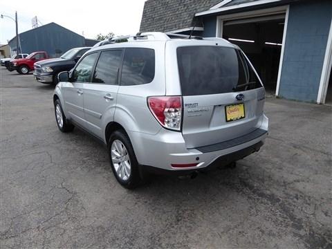 Subaru Forester 4dr Auto 2.5X Touring 2011