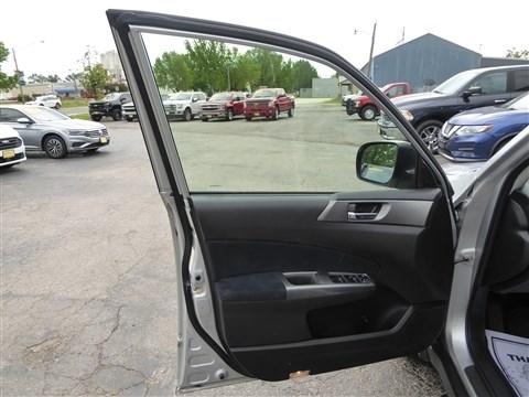 Subaru Forester 4dr Auto 2.5X Touring 2011