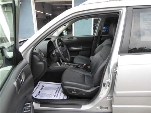 Subaru Forester 4dr Auto 2.5X Touring 2011