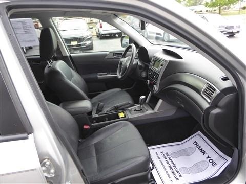 Subaru Forester 4dr Auto 2.5X Touring 2011