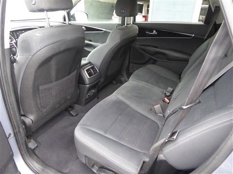 Kia Sorento LX FWD 2020