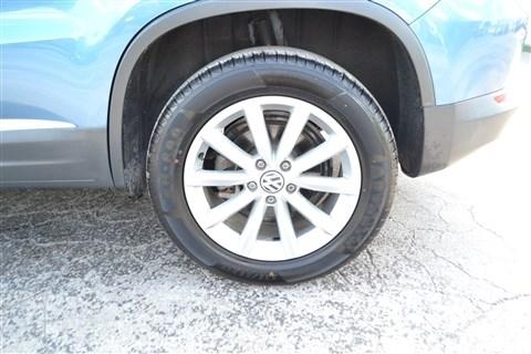 Volkswagen Tiguan 2.0T Wolfsburg Edition FWD 2017