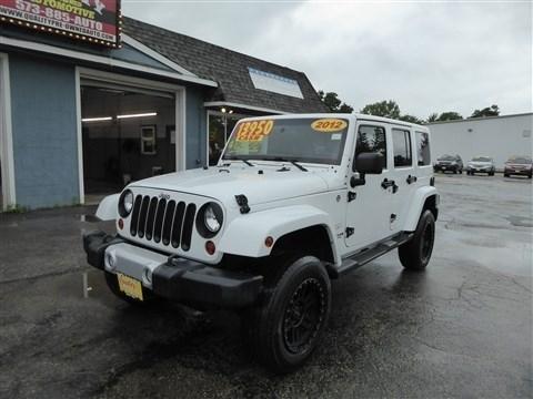 Jeep Wrangler Unlimited 4WD 4dr Sahara 2012