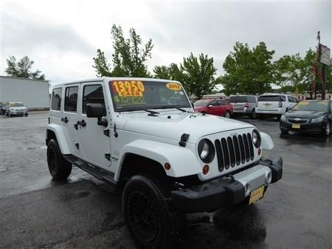 Jeep Wrangler Unlimited 4WD 4dr Sahara 2012