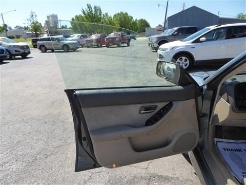 Subaru Legacy Wagon 5dr Outback Man. w/All Weather Pkg 2002