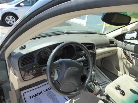 Subaru Legacy Wagon 5dr Outback Man. w/All Weather Pkg 2002