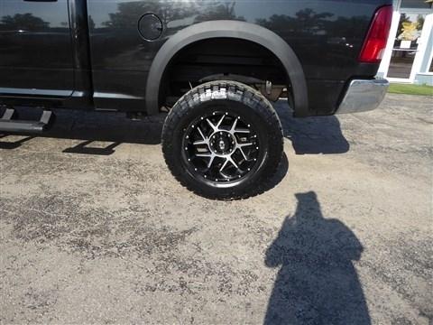 RAM 2500 Tradesman 4x4 Crew Cab 6'4" Box 2018