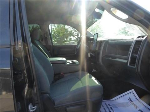 RAM 2500 Tradesman 4x4 Crew Cab 6'4" Box 2018