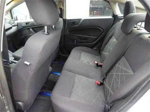 Ford Fiesta 4dr Sdn S 2014