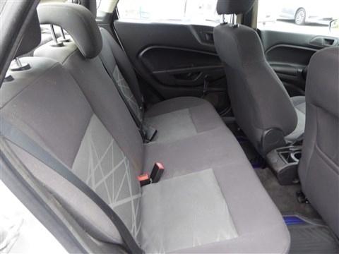 Ford Fiesta 4dr Sdn S 2014