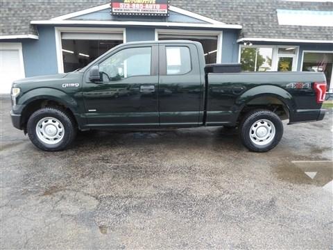 Ford F-150 4WD SuperCab 163" Lariat w/HD Payload Pkg 2015