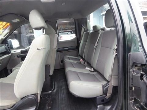 Ford F-150 4WD SuperCab 163" Lariat w/HD Payload Pkg 2015