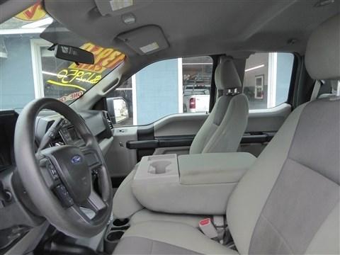 Ford F-150 4WD SuperCab 163" Lariat w/HD Payload Pkg 2015