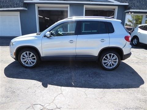 Volkswagen Tiguan 4WD 4dr S 4Motion 2011