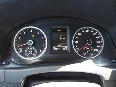 Volkswagen Tiguan 4WD 4dr S 4Motion 2011