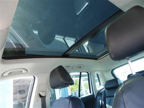 Volkswagen Tiguan 4WD 4dr S 4Motion 2011
