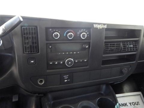 Chevrolet Express Commercial Cutaway 3500 Van 177" 2013