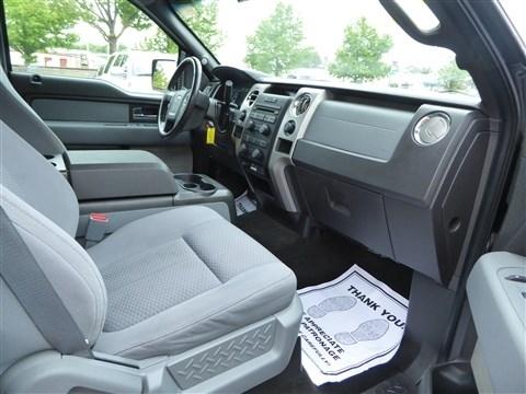 Ford F-150 4WD SuperCrew 145" Platinum 2012