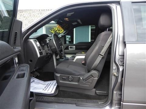 Ford F-150 4WD SuperCrew 145" Platinum 2012