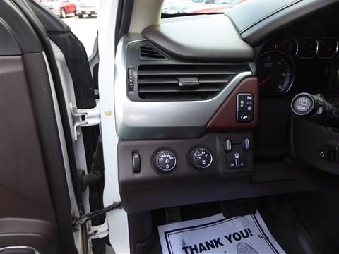 Chevrolet Suburban 4WD 4dr LTZ 2015