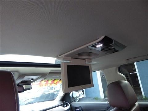 Chevrolet Suburban 4WD 4dr LTZ 2015