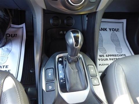 Hyundai Santa Fe SE Ultimate 3.3L Auto AWD 2017