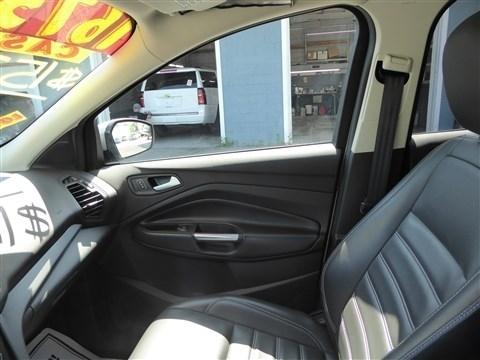Ford Escape SEL FWD 2019