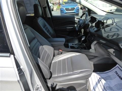 Ford Escape SEL FWD 2019