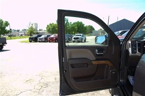 GMC Sierra 1500 4WD Double Cab 143.5" SLT 2016